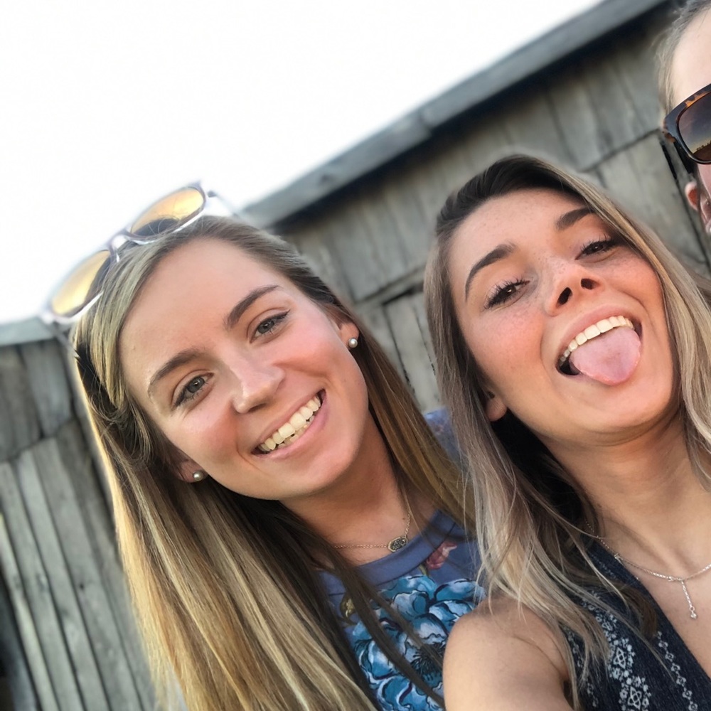 Meet your Posher, Alex